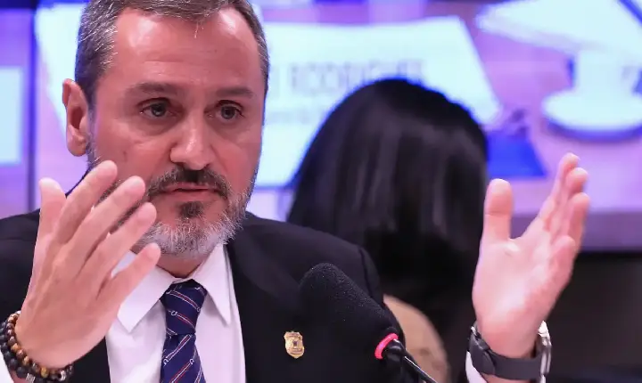 Andrei Rodrigues nega que PF tenha monitorado ministro André Mendonça