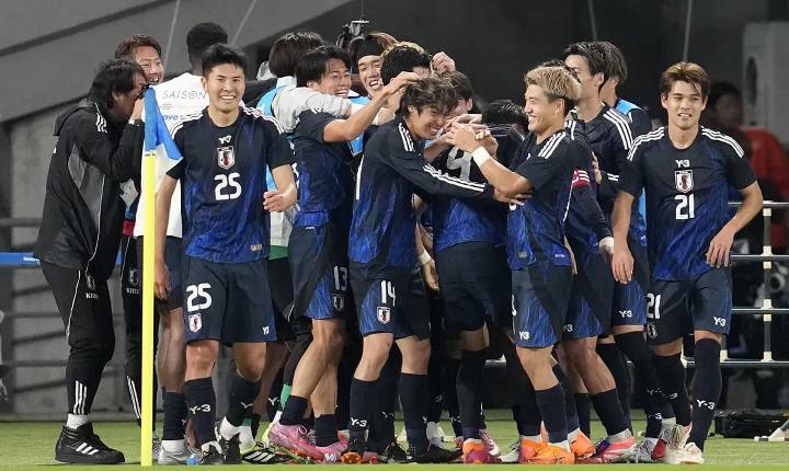 Brasil sofre virada e perde do Japão pela primeira vez na história