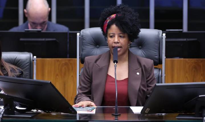 Deputadas afirmam que bancada feminina seguirá atuando acima das diferenças partidárias
