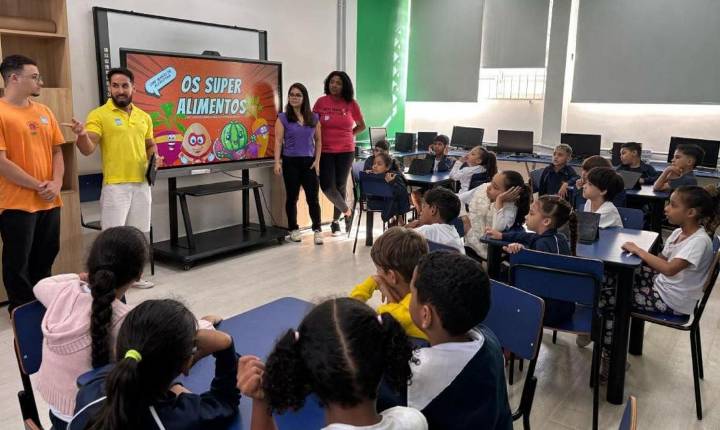Escola Cesar Lattes recebe ação de prevenção à obesidade em Jandaia do Sul
