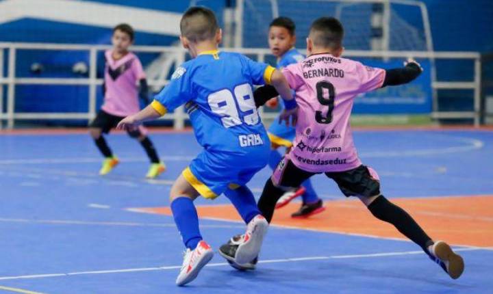 Escolinha de Futsal de Jandaia do Sul inicia treinamentos com mais de 150 inscritos