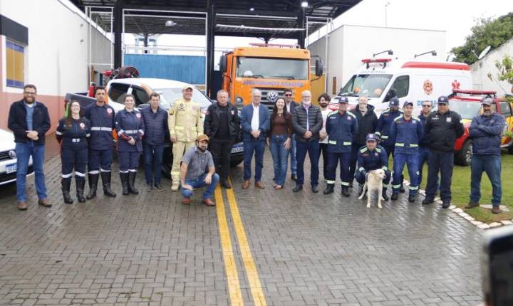Jandaia do Sul recebe nova caminhonete 4x4 para reforçar atendimento da Brigada Comunitária
