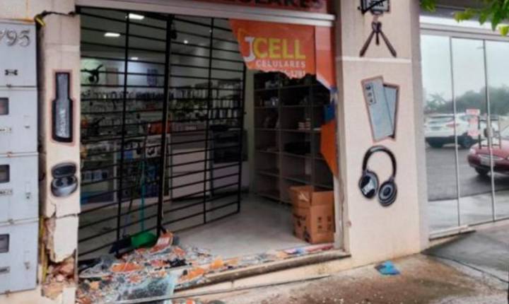 Loja de celulares é arrombada no centro de Jandaia do Su