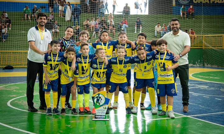 Na manhã deste último sábado, 11 de abril, o Ginásio de Esportes Osmar Panício recebeu as finais do futsal dos Jogos Municipais de Jandaia do Sul.