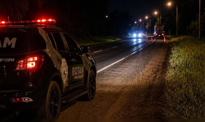 Operação da Rotam na PR-082 em Lunardelli apreende mercadorias trazidas do Paraguai
