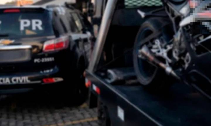 Polícia Civil apreende motocicleta BMW de R$ 100 mil durante investigação sobre tráfico de drogas