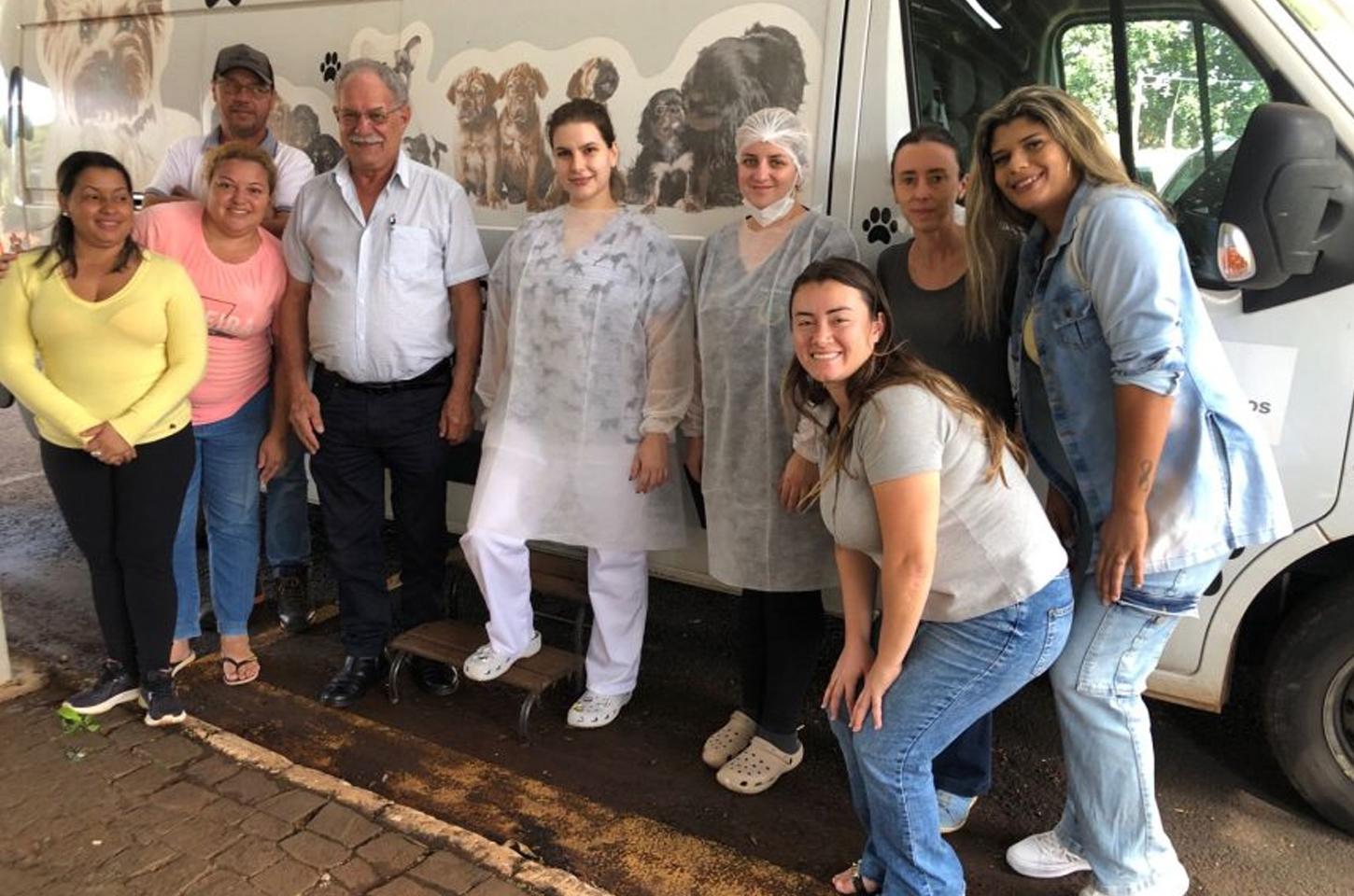 Castramóvel da AMUVI encerra atividades com 174 animais castrados em Jandaia do Sul