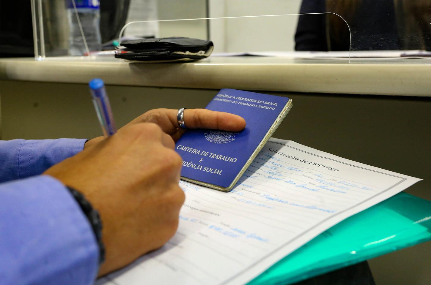 Mutirão da Empregabilidade Negra registra 942 atendimentos e 253 pré-contratações