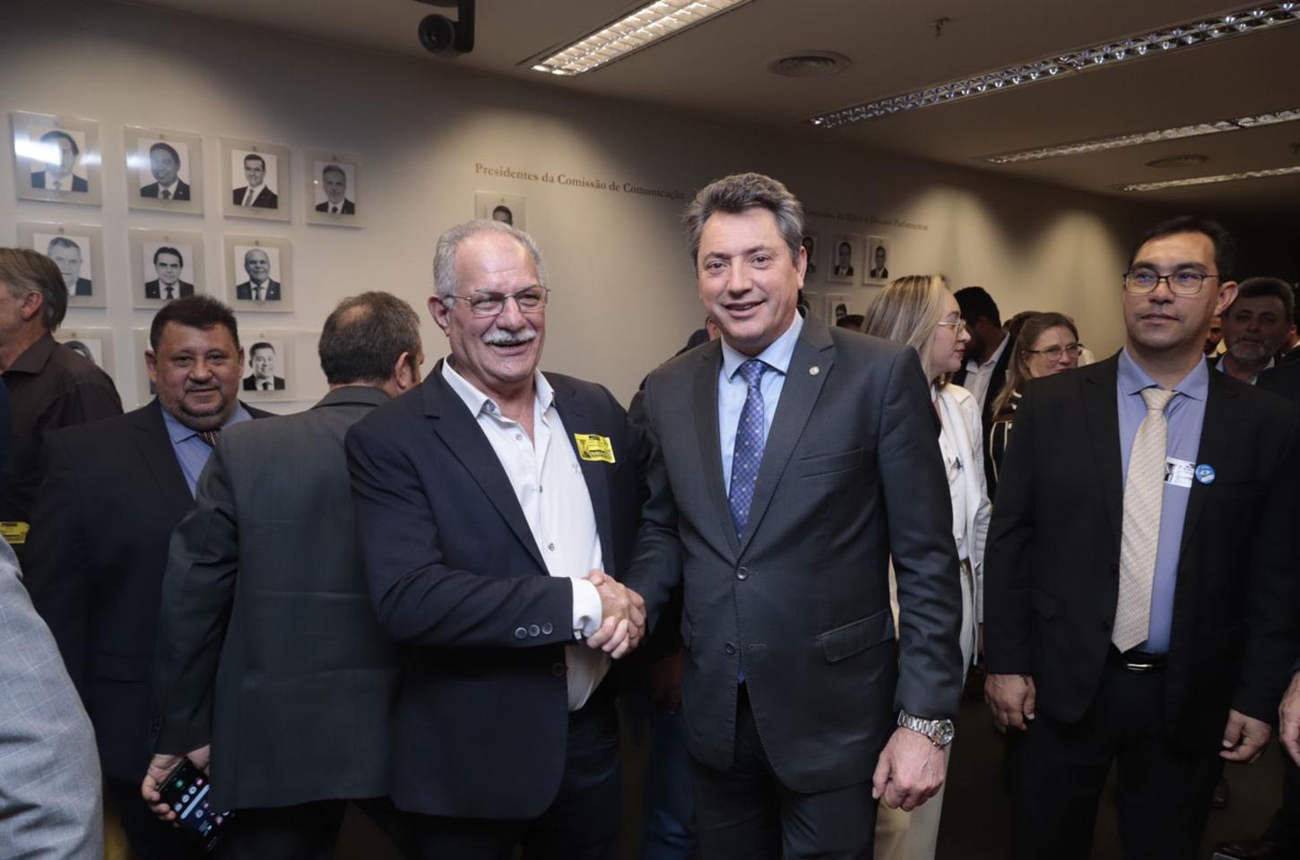 Prefeito Ditão Pupio participa da 26ª Marcha dos Prefeitos a Brasília