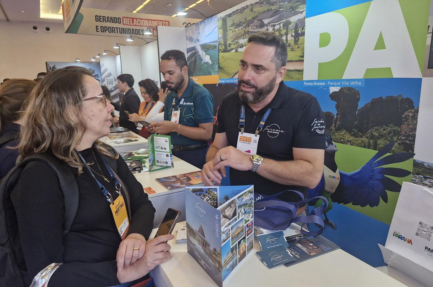 11 empresários participam do estande do Viaje Paraná no Evento Business Show