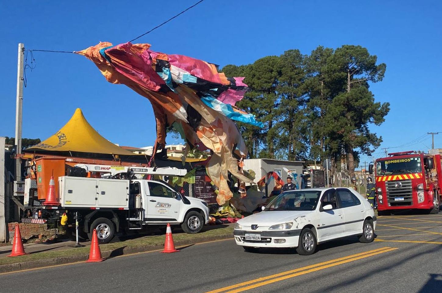 Copel alerta: soltar balões é crime, causa danos à rede elétrica e coloca vidas em risco