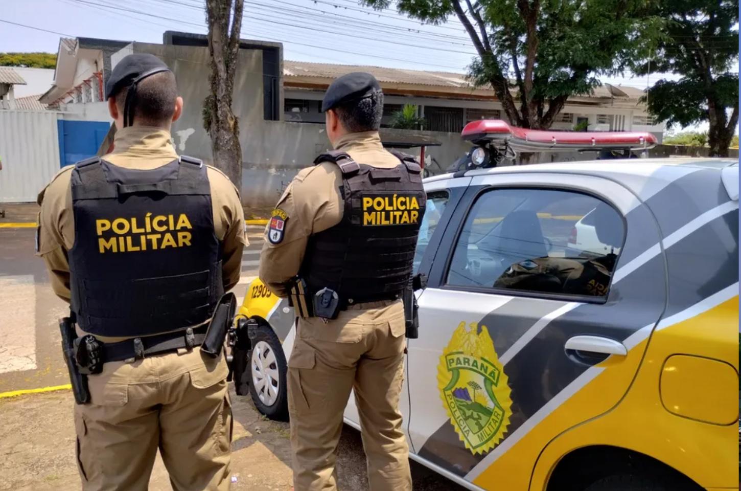 Homem é assaltado após beber em bar com estranhos e dar carona a eles