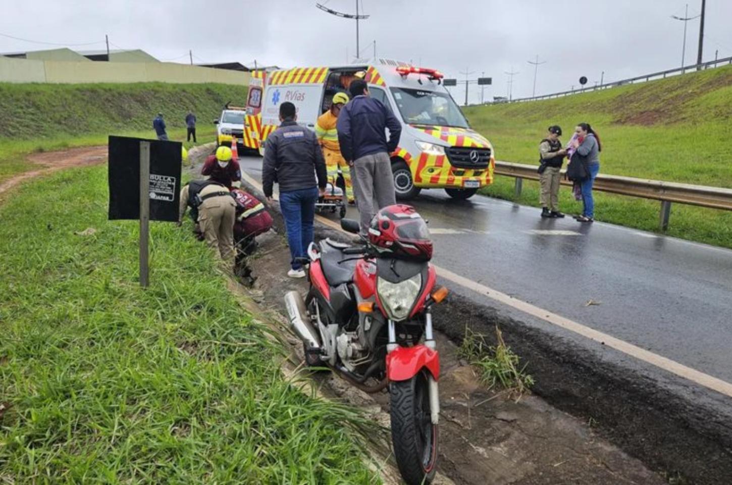 Motociclista fica ferido após queda na BR-369, em Apucarana