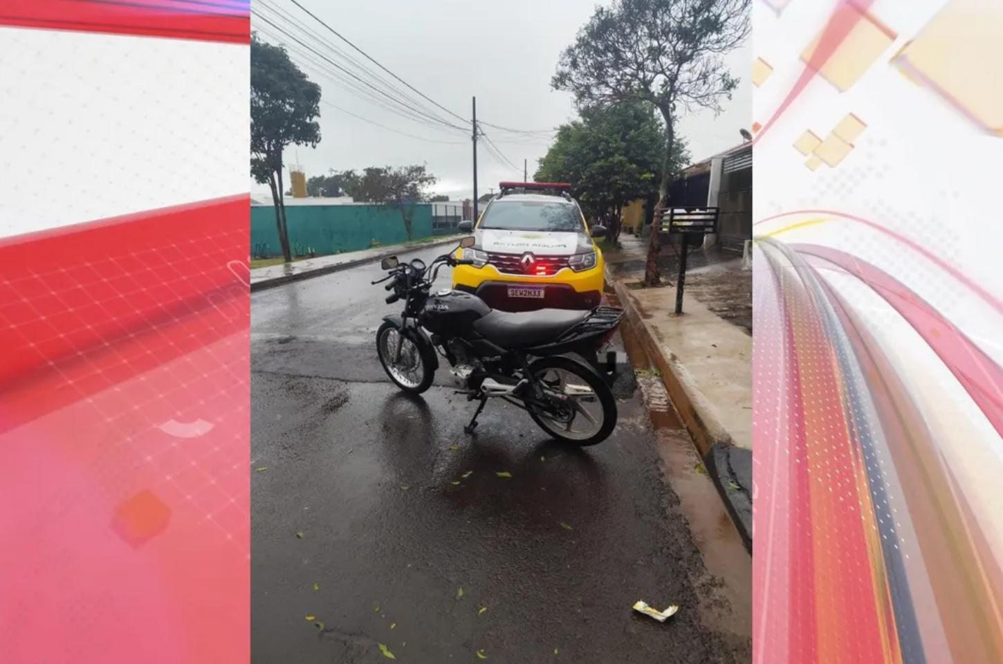 PM apreende adolescente com moto furtada