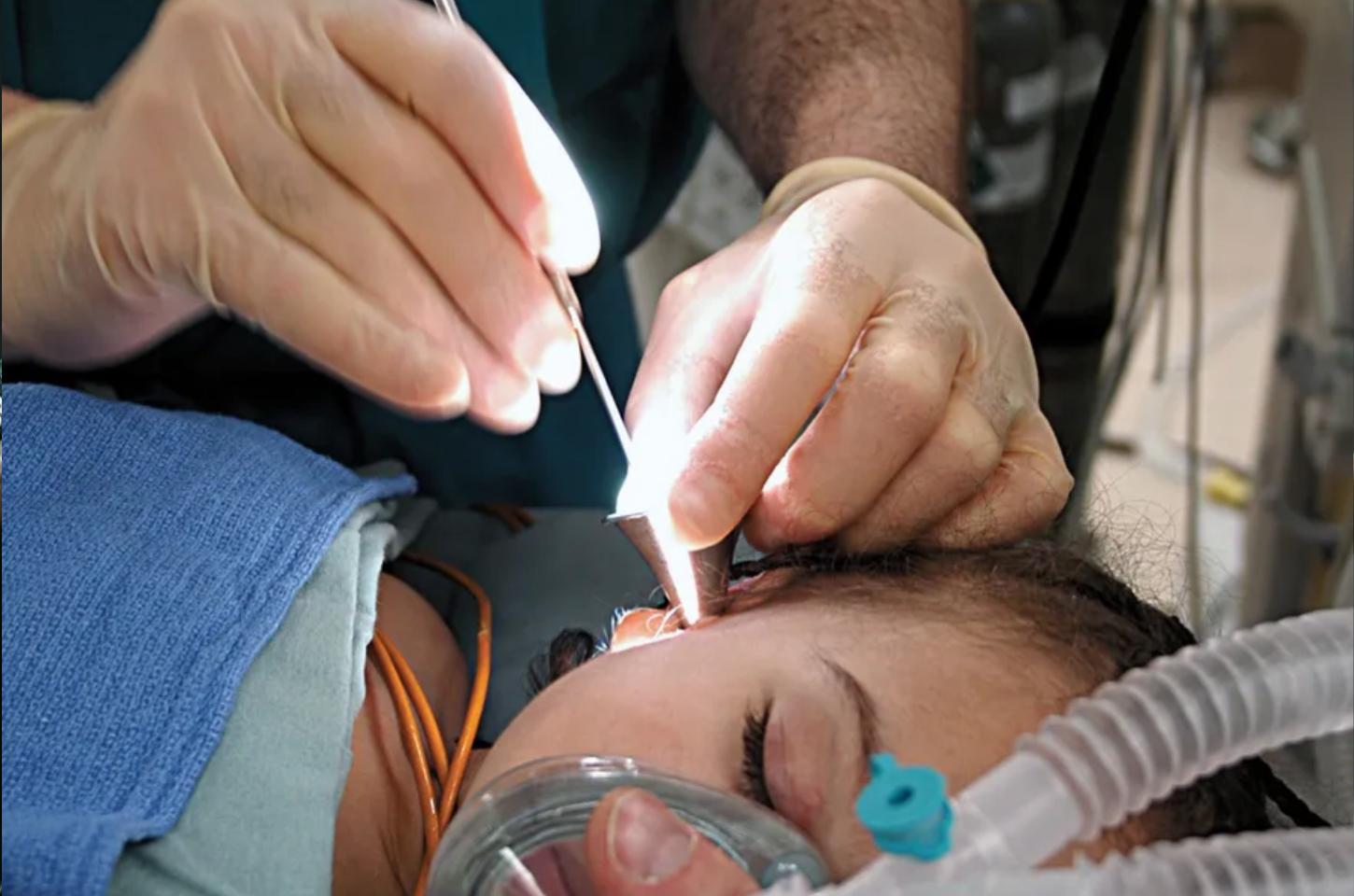 Vacinação pode prevenir a perda auditiva infantil, alerta pesquisa