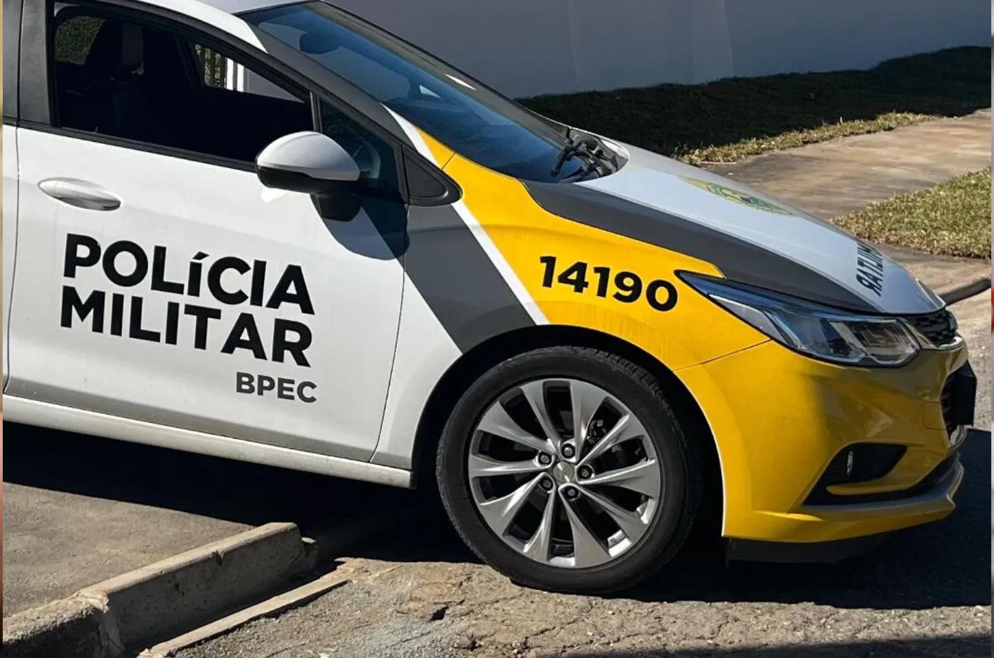 Aluno é pego com 11 'baseados' e faca dentro de colégio em Arapongas