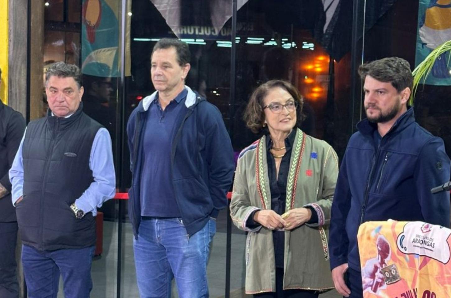 Arapongas inaugura Escola Municipal de Artes Nitis Jacon em noite de celebração cultural
