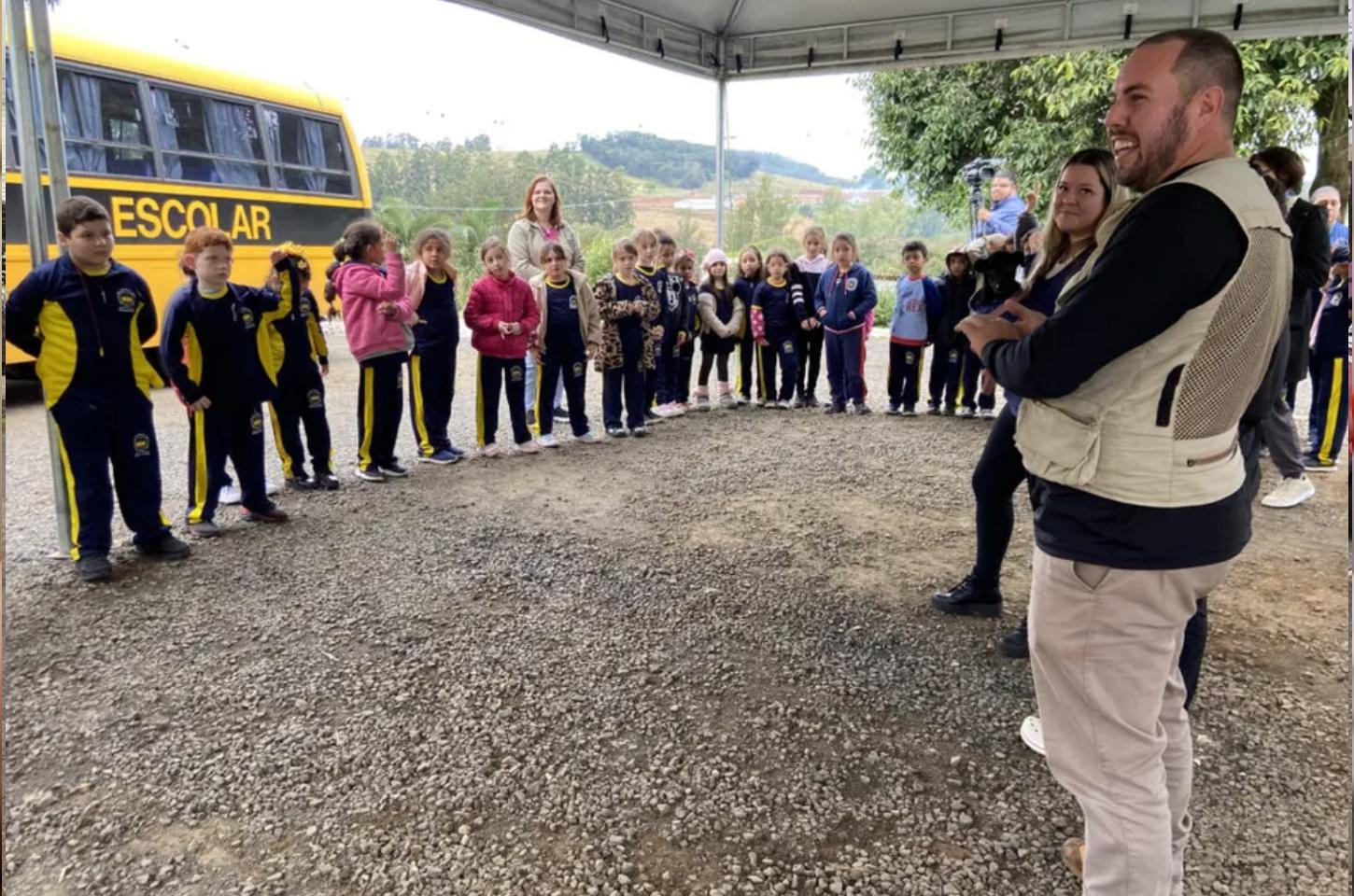 CEMSA recebe visita de estudantes da rede municipal de Apucarana