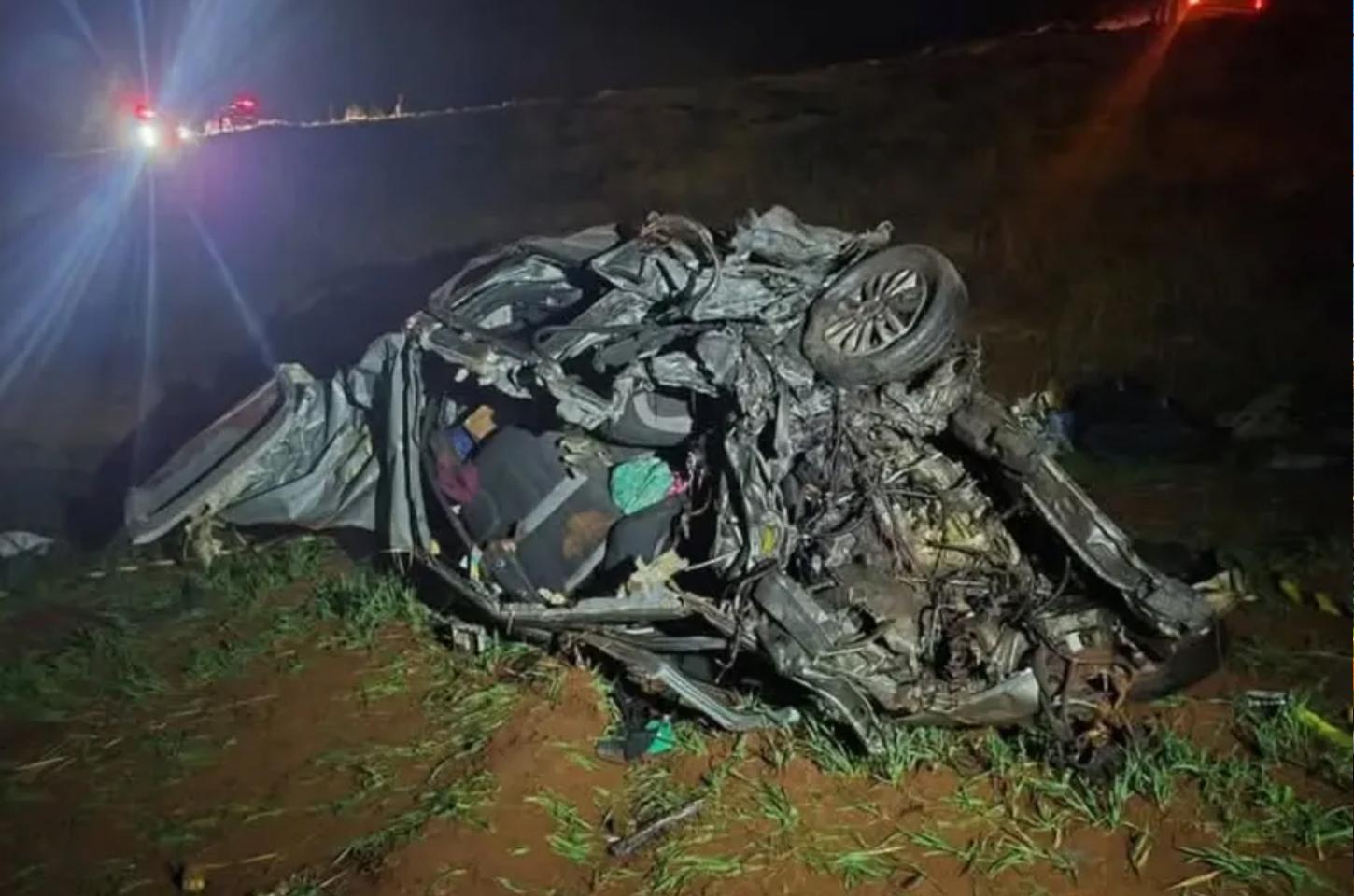 Cinco pessoas da mesma família morrem em acidente no PR