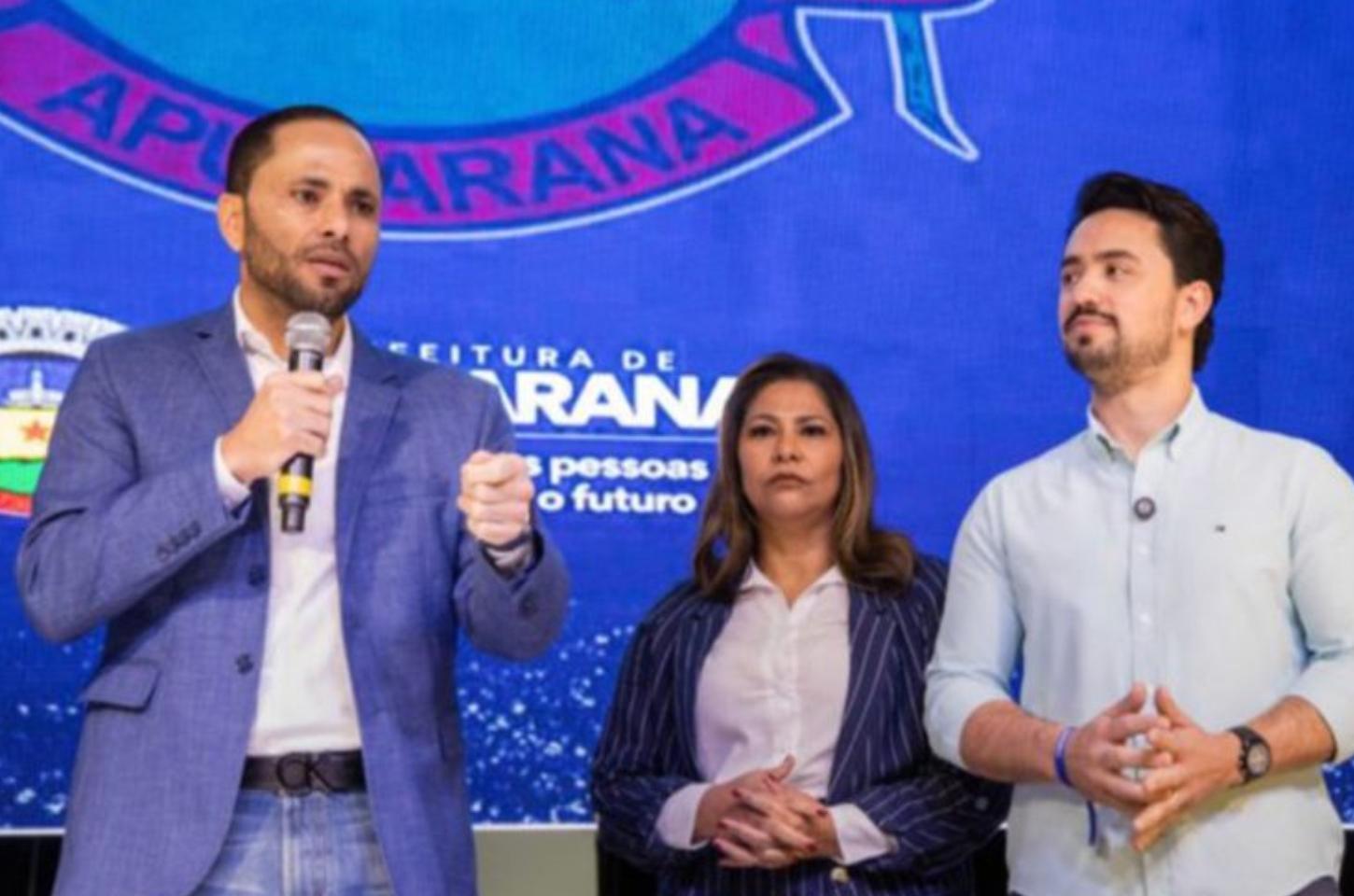 Do Carmo participa da formação que marca o início do segundo semestre letivo na rede municipal em Apucarana