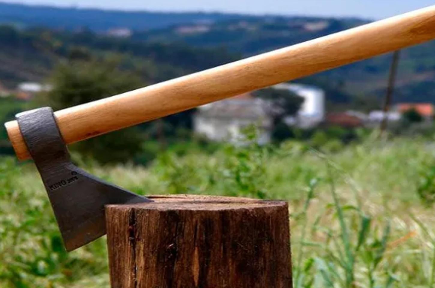 Homem ameaça morador de Marilândia do Sul com machado; PM é acionada