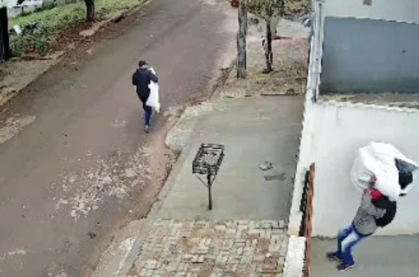 Ladrões invadem casa e furtam em plena luz do dia em Apucarana