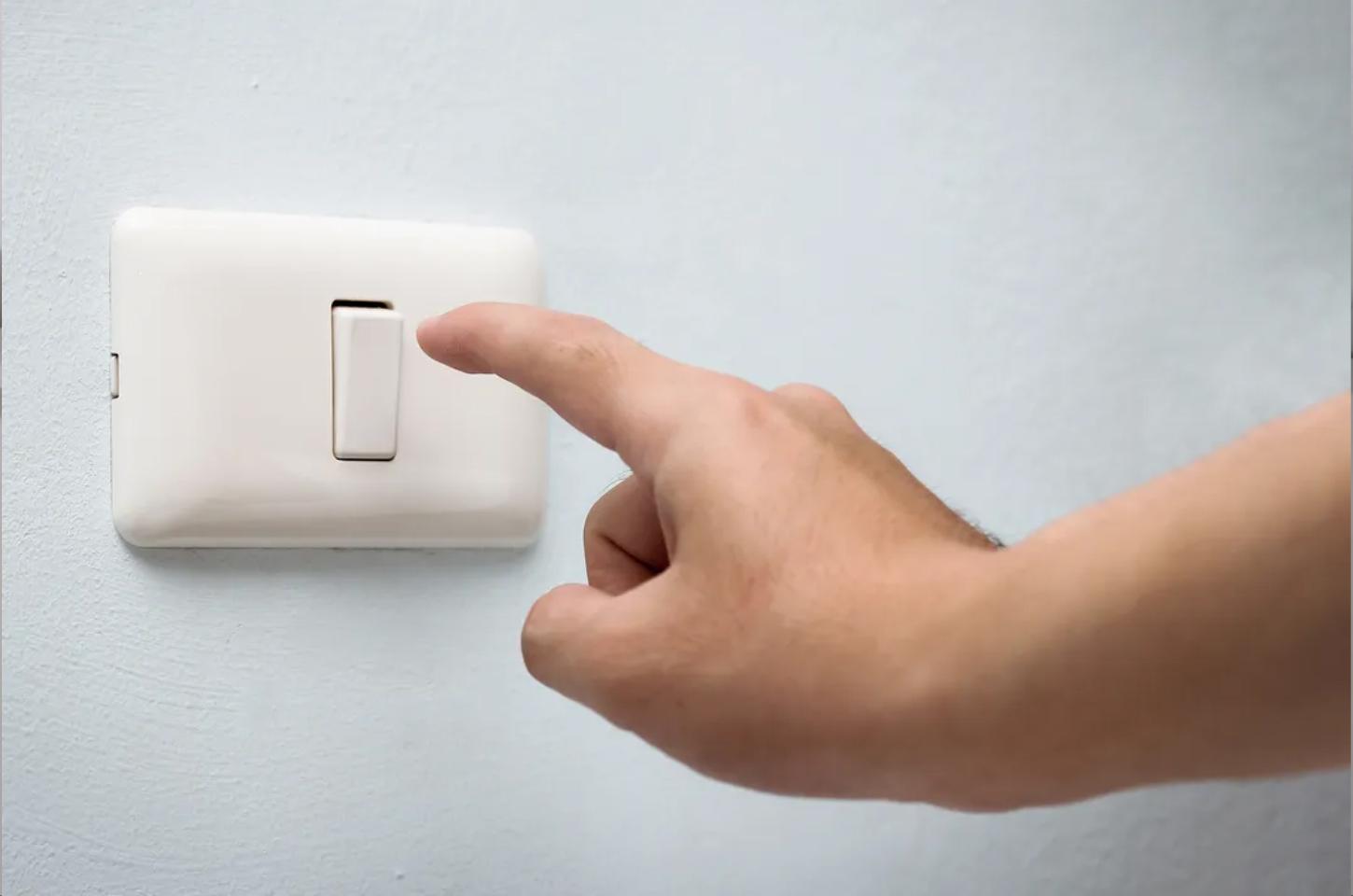 Nova tarifa social de energia elétrica passa a valer neste sábado (05)