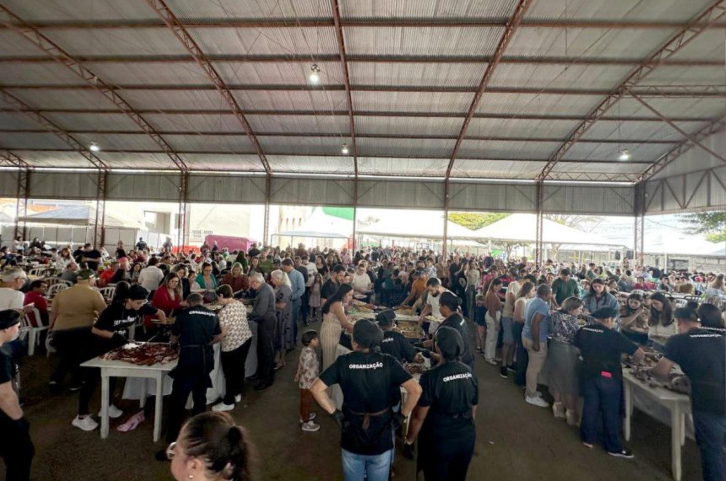 APAE de Cambira divulga prestação de contas da 13ª edição do “Leitoa na Brasa”