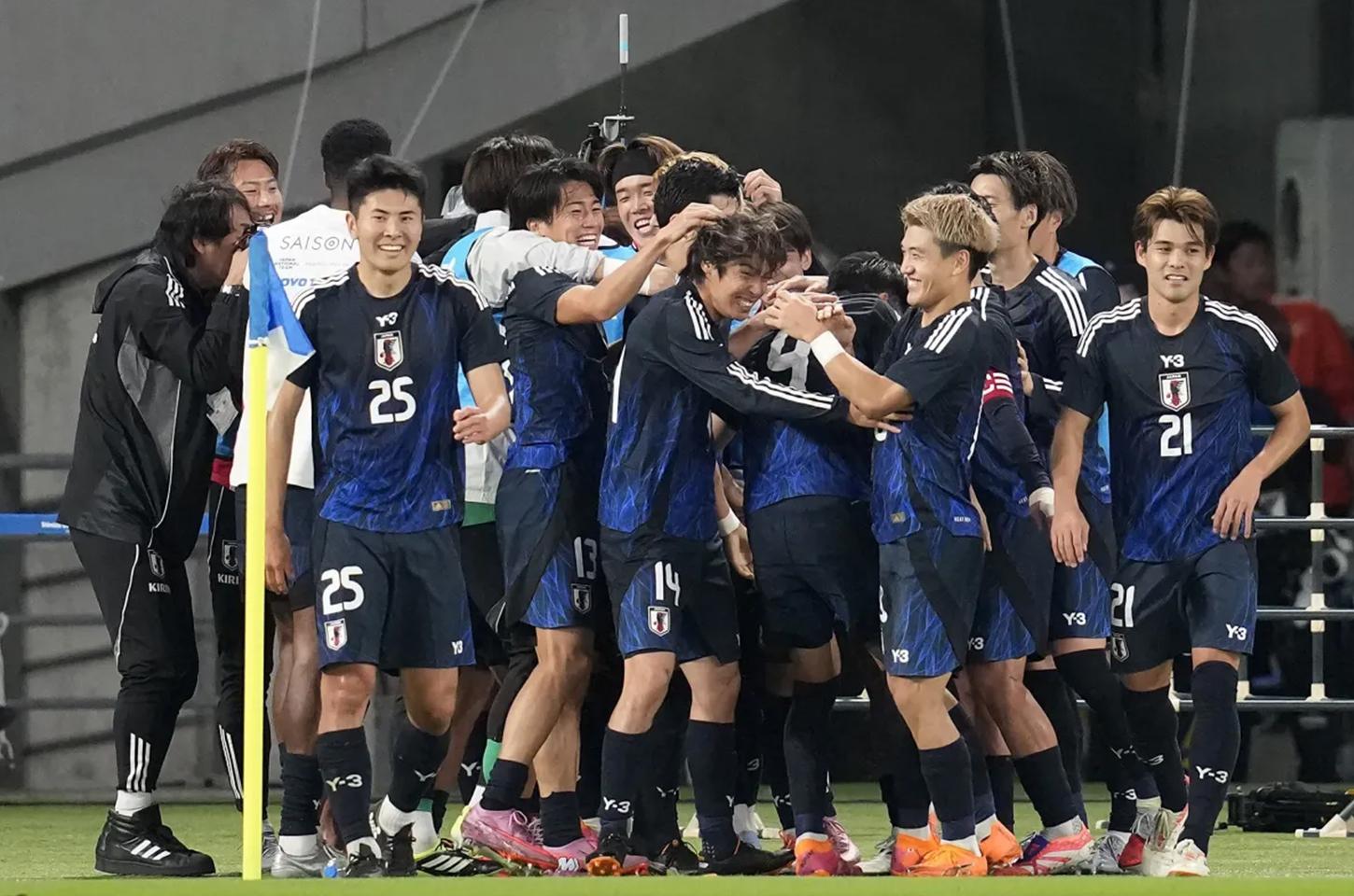 Brasil sofre virada e perde do Japão pela primeira vez na história