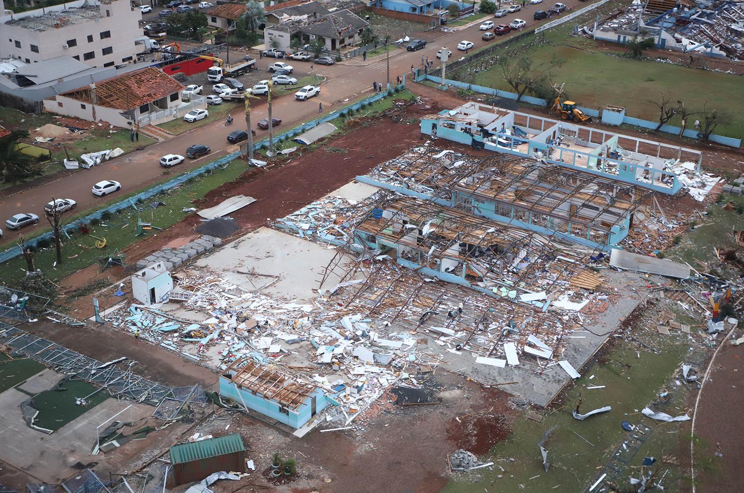 Equipes da Saúde do Paraná já fizeram 750 atendimentos a vítimas do tornado