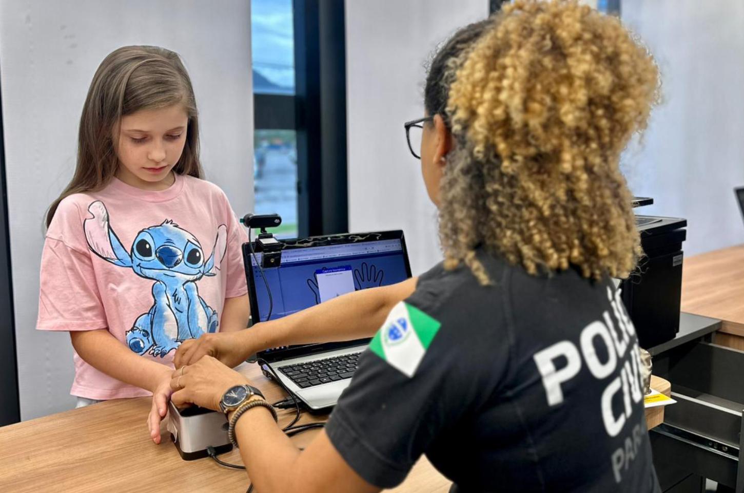 Polícia Civil emite mais de mil carteiras de identidade no Litoral durante o Verão Maior