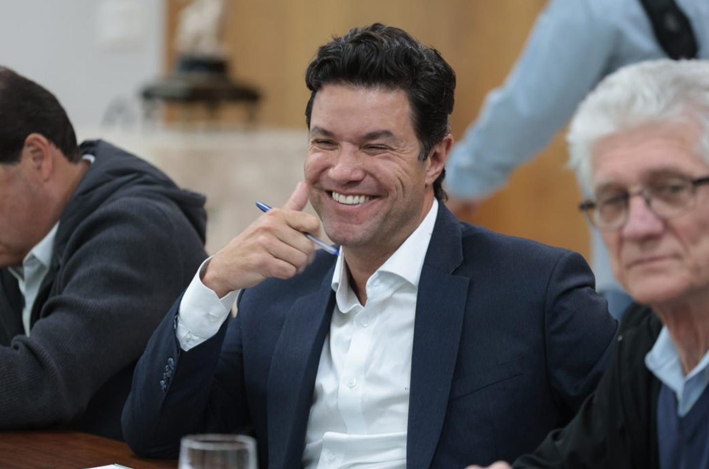 Guto Silva turbina campanha com busca de novos parceiros