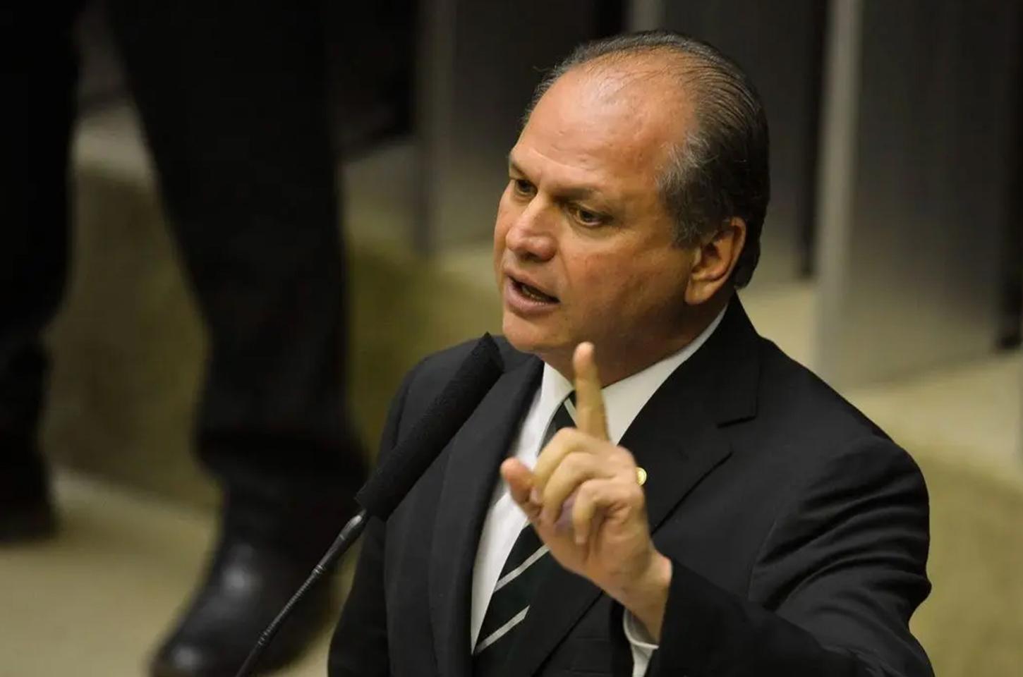 Progressistas barra Moro e expõe racha na federação no Paraná