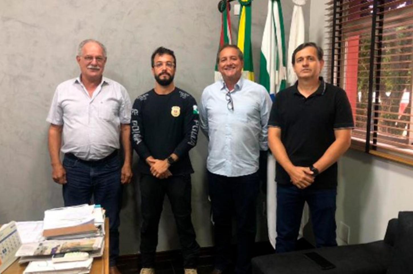 Prefeito Ditão Pupio discute construção de nova delegacia em Jandaia do Sul