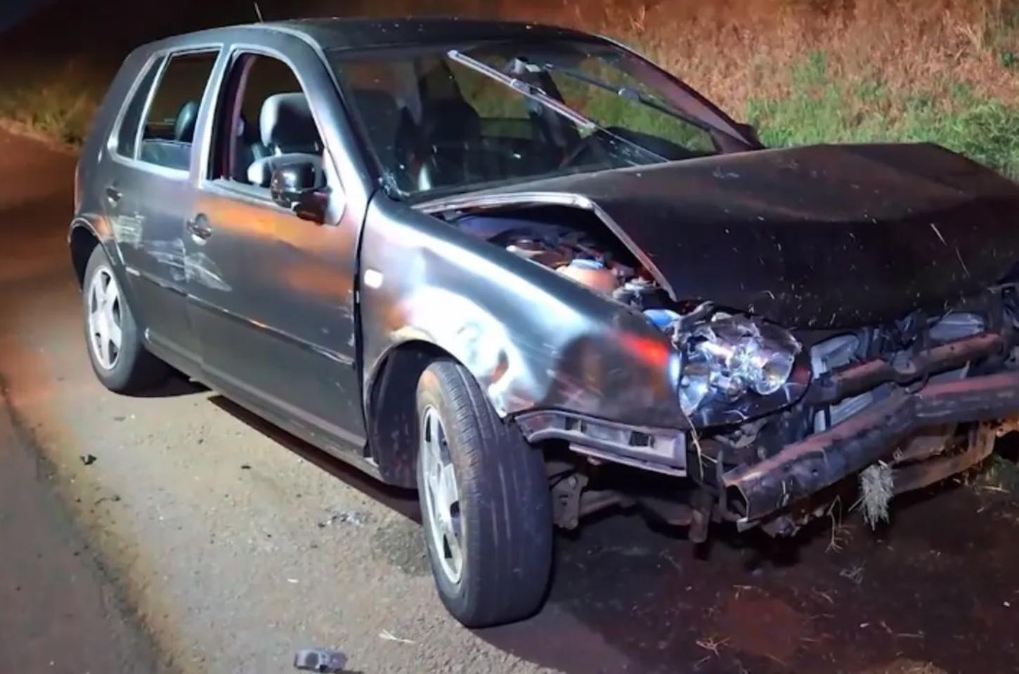Carro com marcas de sangue é encontrado abandonado em rodovia no PR