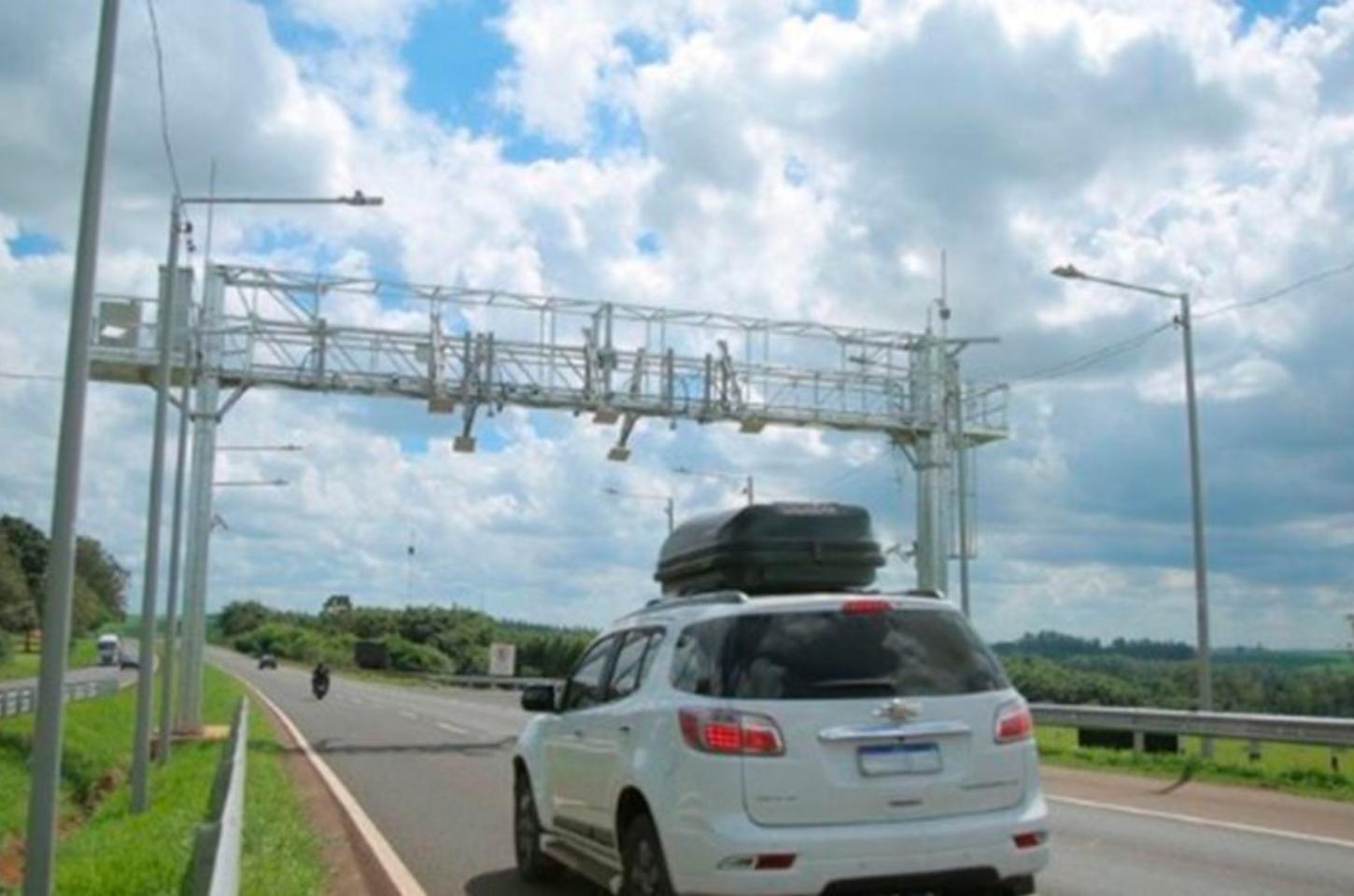 Pedágio eletrônico começa a ser cobrado em rodovias do Paraná a partir do dia 4