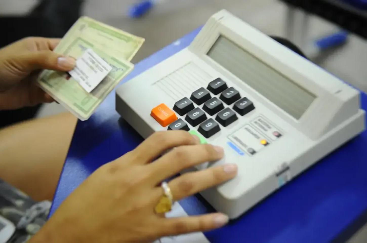 Regularização do título eleitoral vai até o dia 6 de maio