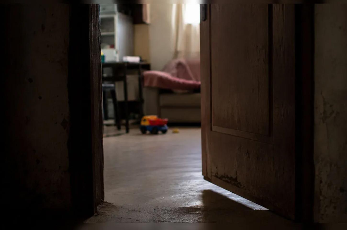 Conselho Tutelar encontra criança sozinha em casa e mulher é detida em Ivaiporã