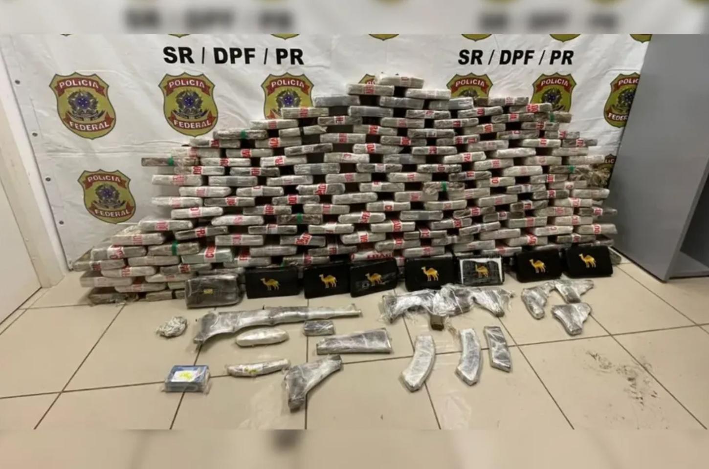 Motorista é preso ao transportar 183 kg de cocaína e armas no PR