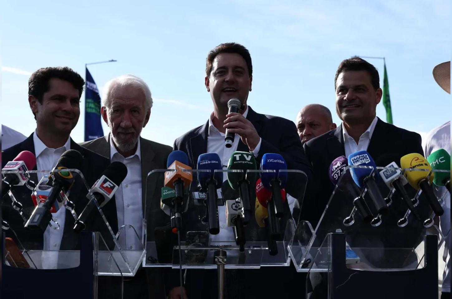 “Perseverança venceu o impossível”, diz Ratinho Jr. na inauguração da Ponte de Guaratuba