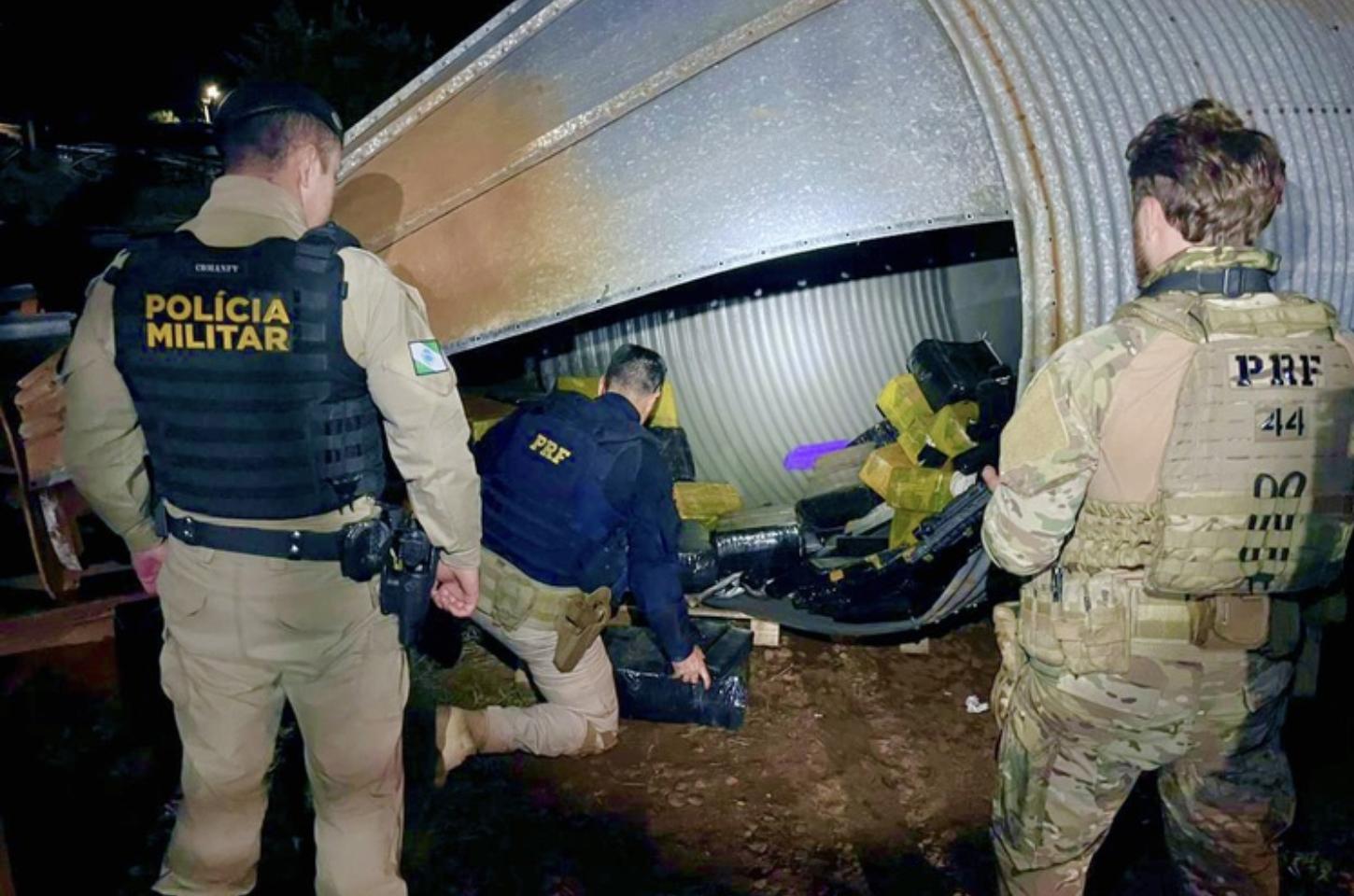 PRF e PM estouram depósito com mais de duas toneladas de drogas no Paraná