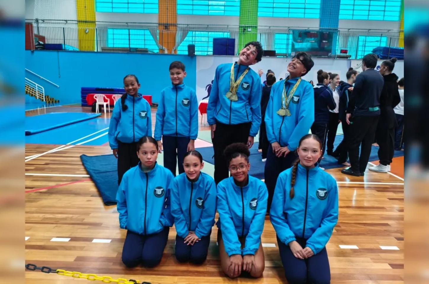 Alunos de Apucarana conquistam medalhas e título de campeão nos Jogos Escolares do Paraná