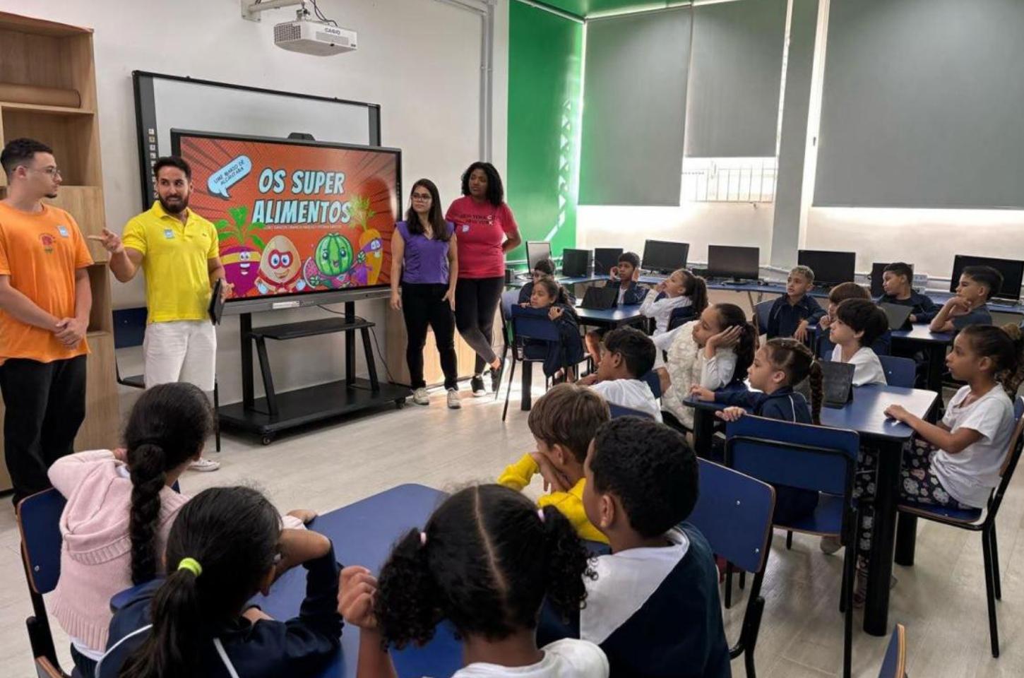 Escola Cesar Lattes recebe ação de prevenção à obesidade em Jandaia do Sul