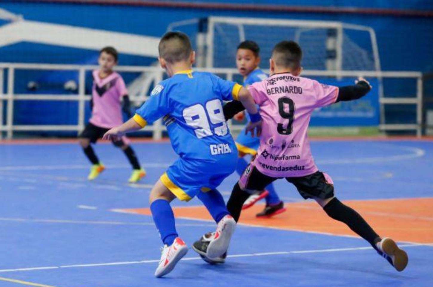 Escolinha de Futsal de Jandaia do Sul inicia treinamentos com mais de 150 inscritos
